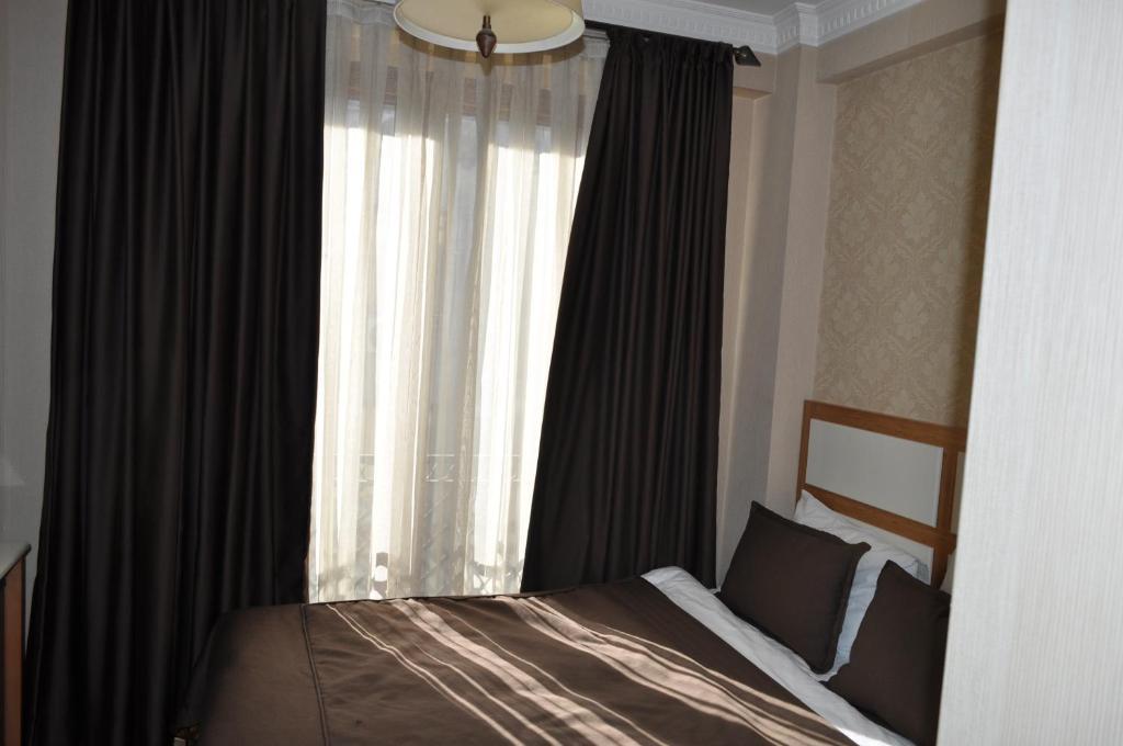 Gozde Hotel Estambul Habitación foto